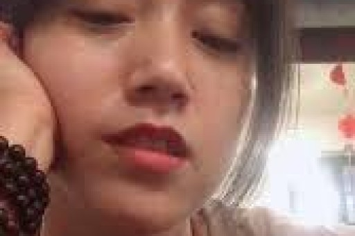 一天曝4个瓜！深夜泡酒吧、全身整容、被抓赵丽颖也被牵连